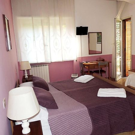 Maison Genevois 3 Bed and Breakfast Roma Exterior foto